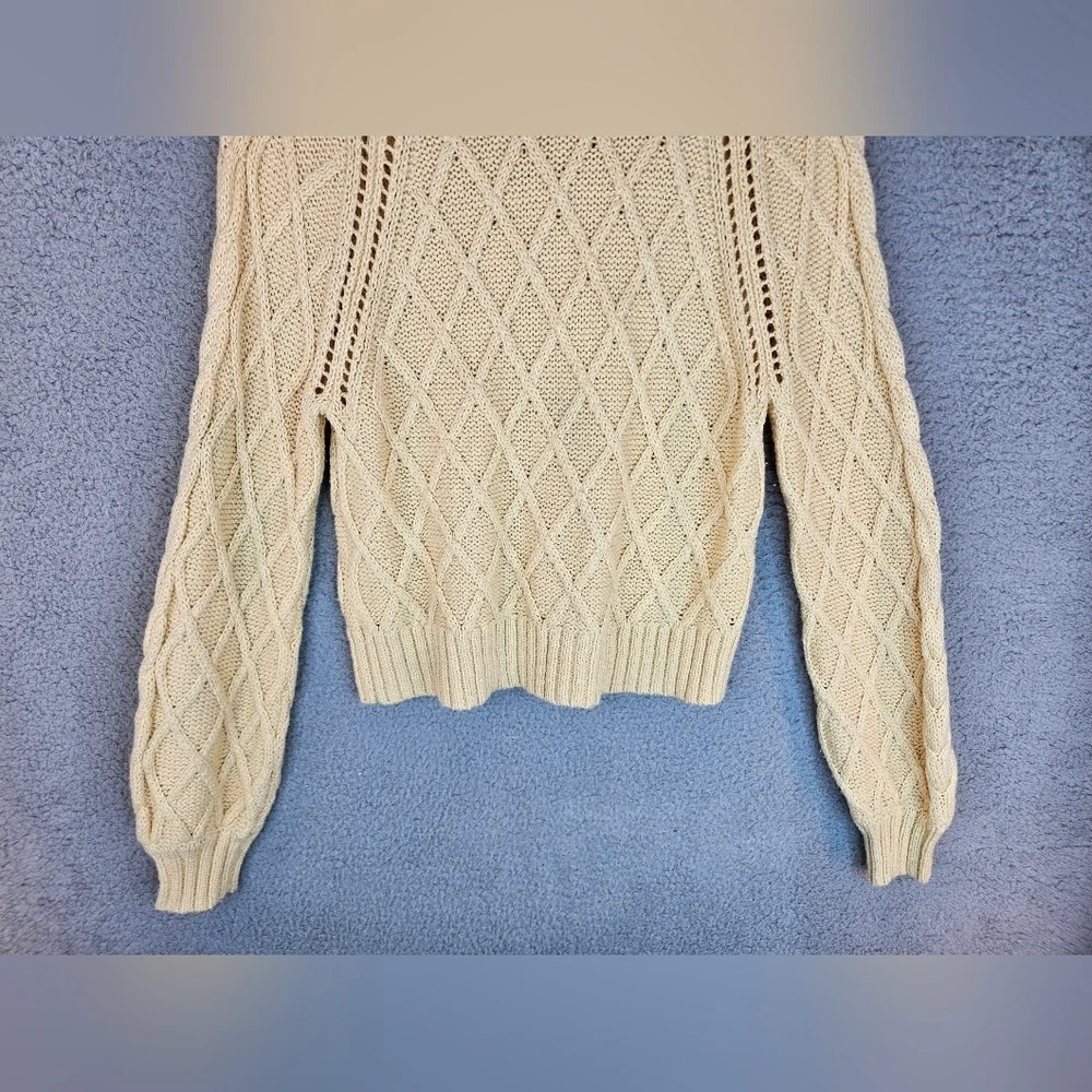 American Eagle Outfitters this gorgeous